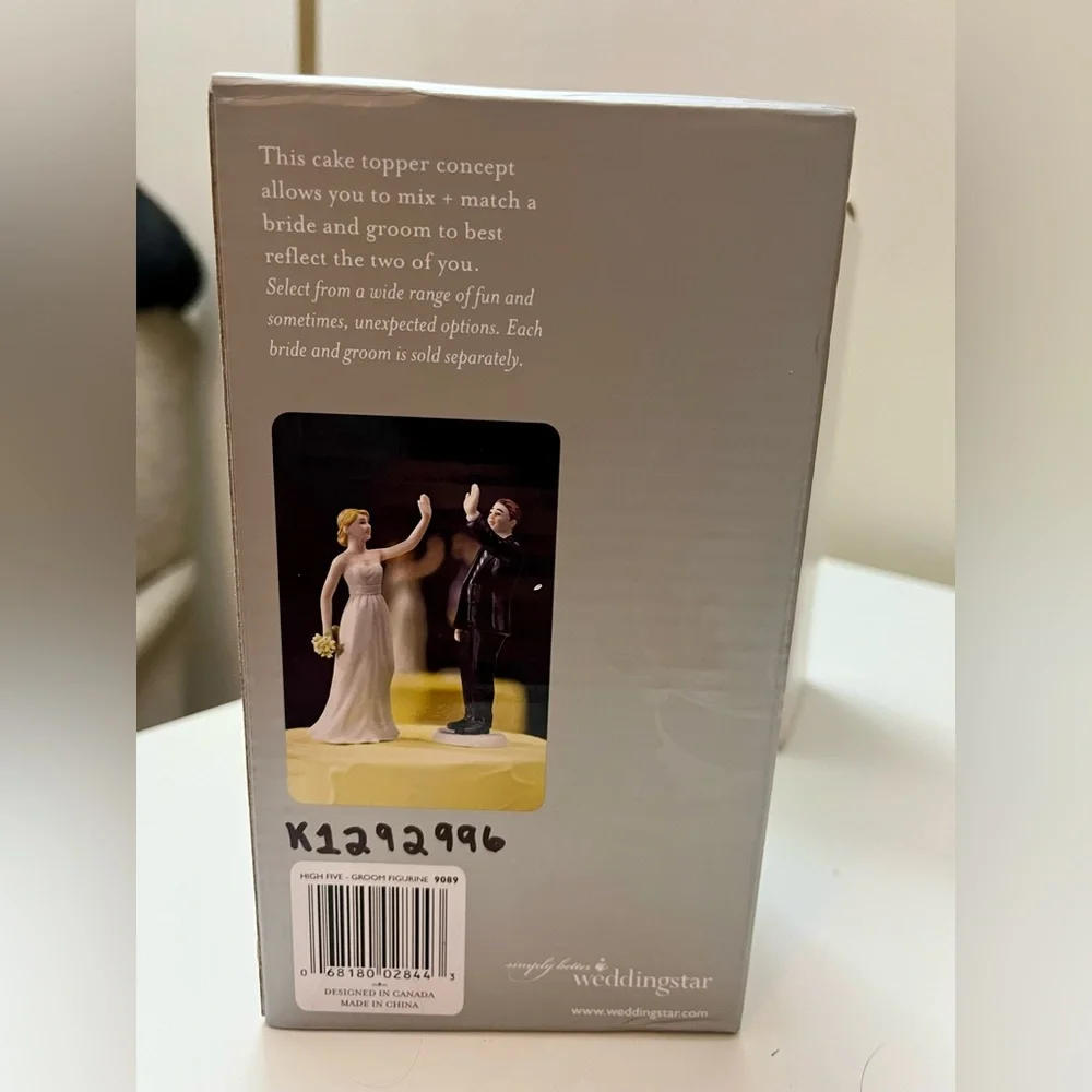 Bride and Groom Cake Topper